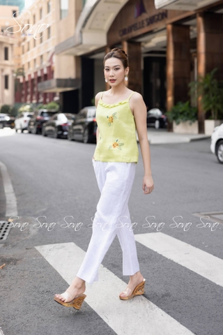 SONO - Áo linen 2 dây thêu 3 hoa