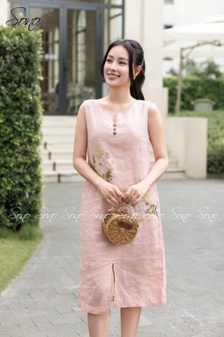SONO - Đầm linen cổ V phối 3 nút gỗ