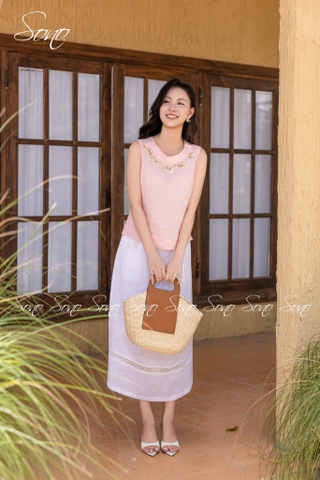 SONO - Áo linen sát nách cổ đính nút thêu viền