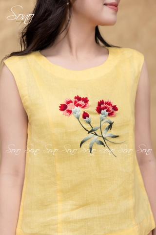 SONO - Áo linen sát nách thêu hoa cẩm chướng
