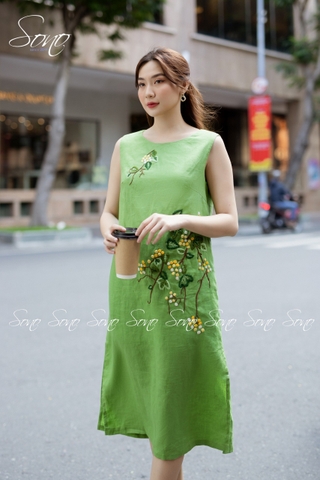 SONO - Đầm linen sát nách thêu hoa chấm màu