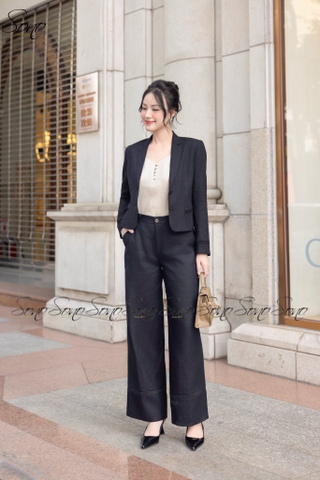 SONO - Áo vest linen phối ren