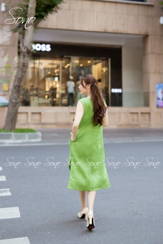 SONO - Đầm linen sát nách thêu hoa chấm màu