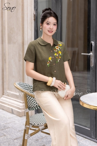 SONO - Áo linen cổ sen thêu hoa vàng