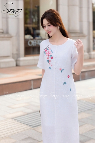 SONO - Đầm linen có tay nút bọc thêu hoa rơi