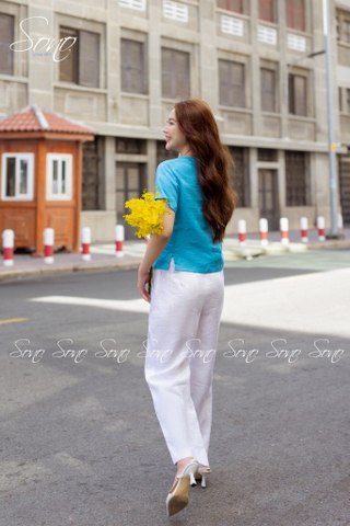 SONO - Áo linen có tay thêu chuồn chuồn