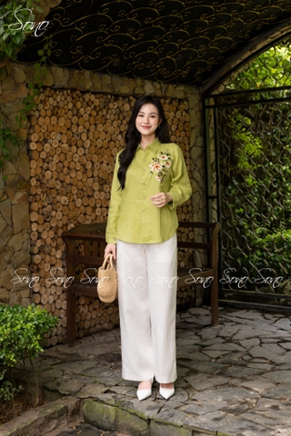 SONO - Áo sơ mi linen thêu hoa bên ngực