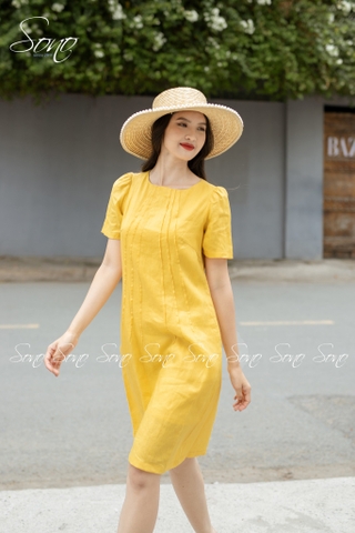SONO - Đầm chất liệu linen chạy li form suông trẻ trung