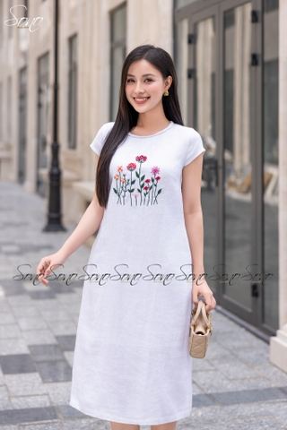 SONO - Đầm linen cổ đan thêu ngực
