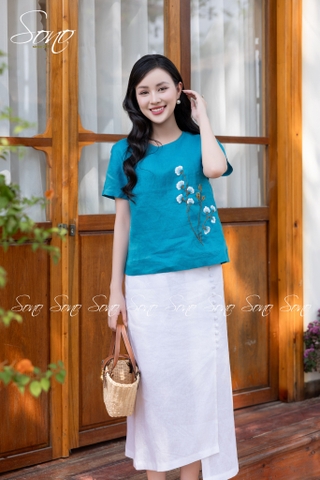 SONO - Áo linen thêu hoa phối cành hồng
