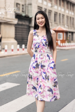 SONO - Đầm linen hoa tím chạy ren eo