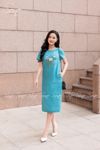 SONO - Đầm linen có tay thêu bó hoa tú cầu