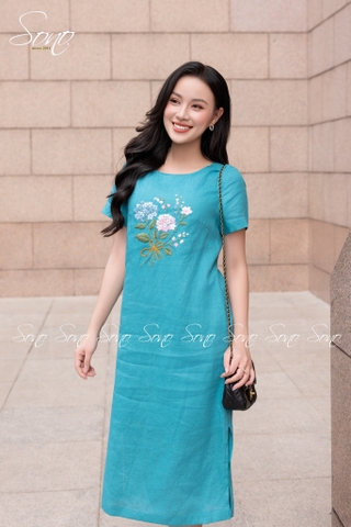 SONO - Đầm linen có tay thêu bó hoa tú cầu