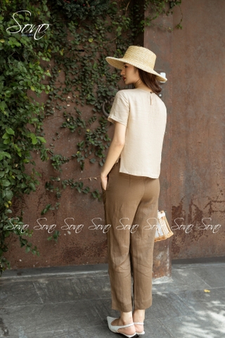 SONO - Áo chất linen thêu hoa ngực