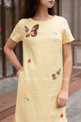 SONO - Đầm trắng có tay thêu cánh bướm