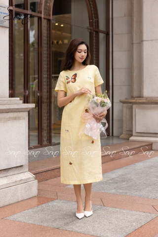 SONO - Đầm trắng có tay thêu cánh bướm