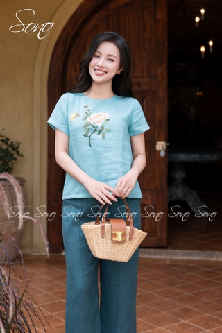 SONO - Áo linen thêu cành hoa đơn và bướm