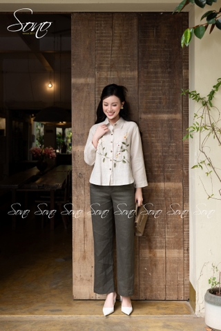 SONO - Áo sơ mi linen thêu hoa đối xứng