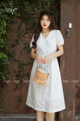 SONO - Đầm linen cổ bẻ nút sừng