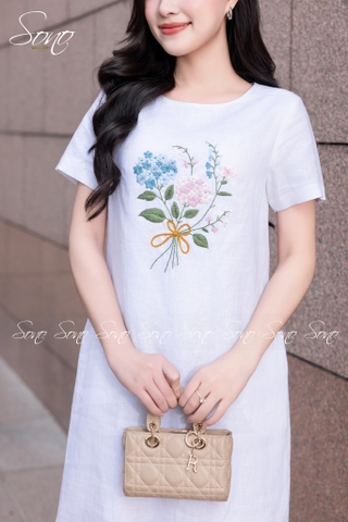 SONO - Đầm linen có tay thêu bó hoa tú cầu