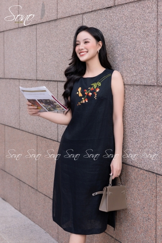 SONO - Đầm linen sát nách thêu nhánh hoa cam