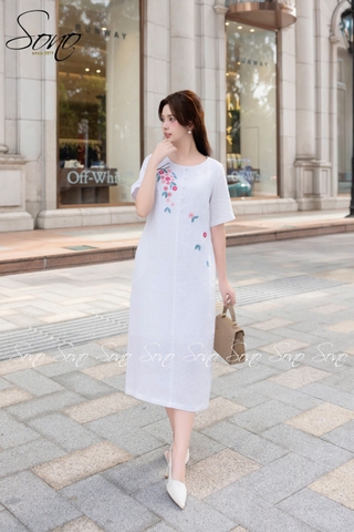 SONO - Đầm linen có tay nút bọc thêu hoa rơi