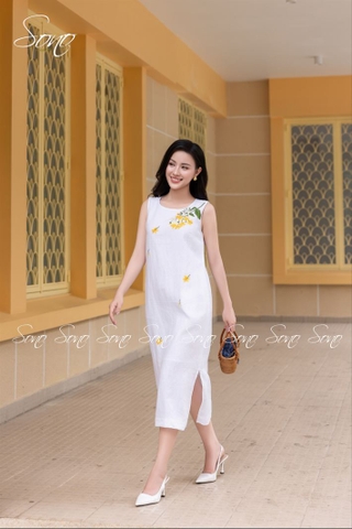 SONO - Đầm linen sát nách thêu nhánh hoa vàng