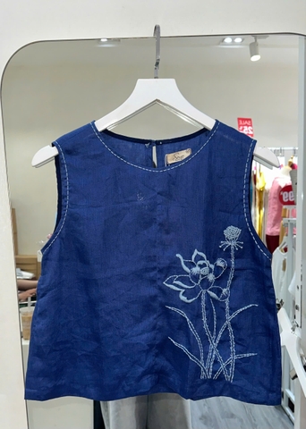 SONO - Áo linen sát nách đột chỉ bông sen