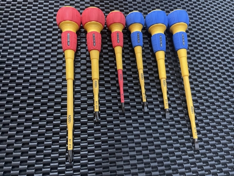 Tô vít cách điện 1000V No.7900+1x100 Anex Nhật Bản