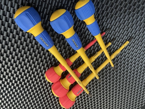 Tô vít cách điện 1000V No.7900+1x100 Anex Nhật Bản