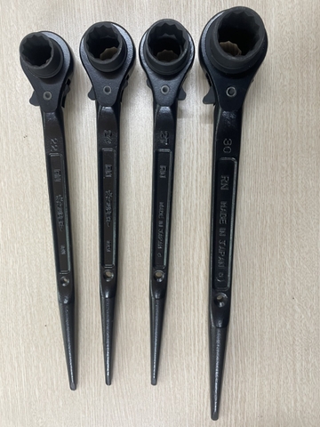 Cờ lê đuôi chuột RN 2430 Supper Tool