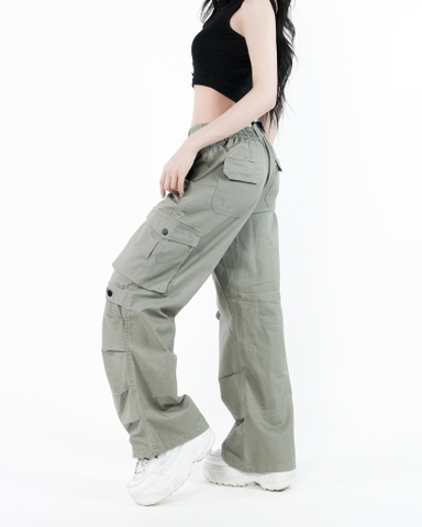 Quần Cargo Nữ Kaki Túi Hộp Ống Rộng 100% Cotton Mềm Màu Rêu Nhạt | KQSTYLING WIDE