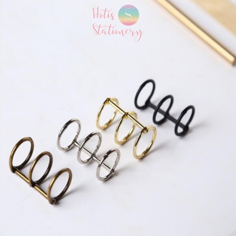 Còng rời 3 còng bằng kim loại dùng cho giấy refill làm sổ Hotis Stationery