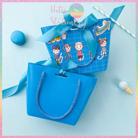 [HOTIS] Túi giấy đựng quà tặng nhiều hình xinh xắn có quai xách và tặng kèm ruy băng thắc nơ