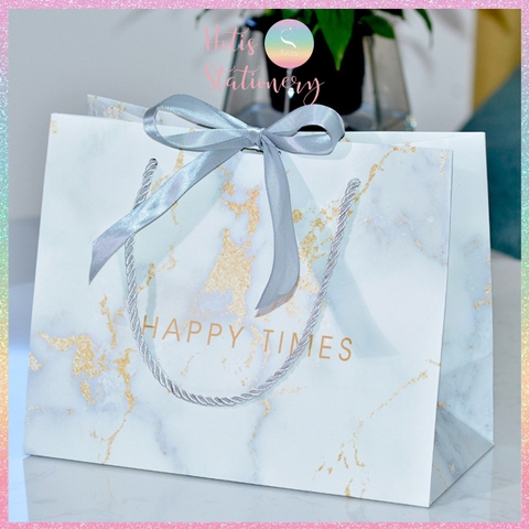 [HOTIS] 8 MẪU - Túi giấy đựng quà tặng vân gold gradient có quai xách và tặng kèm ruy băng thắc nơ đôi - 3 size