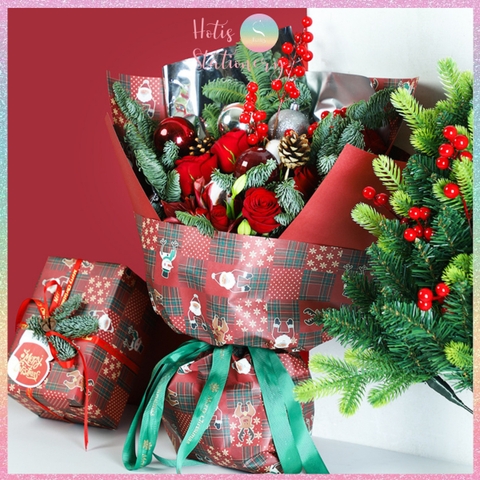 [HOTIS] Set 5 Tờ Giấy Gói Quà Giáng Sinh Caro Kraft 49x49cm - Họa Tiết Tuần Lộc, Ông Già Noel, Gói Quà & Bó Hoa Trang Trí Noel