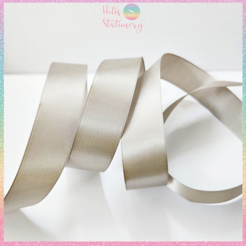 [HOTIS]  Lẻ 1m/ 5m - Ruy băng lụa satin trơn làm nơ, buộc hoa, gói quà - Bản rộng 2.5cm