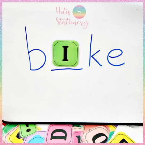 [HOTIS] Bộ 26 chữ cái Tiếng Anh, 10 số đếm tặng dấu câu, phép tính - Giấy bìa cứng ép nhựa dán bảng, giáo cụ dạy học