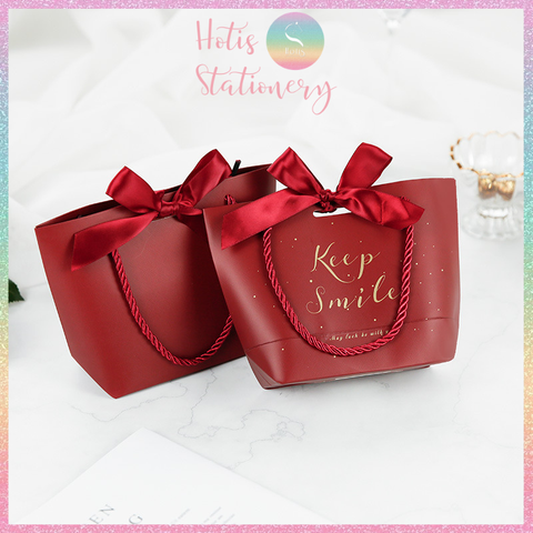 [HOTIS] Túi giấy đựng quà tặng nhiều hình xinh xắn có quai xách và tặng kèm ruy băng thắc nơ