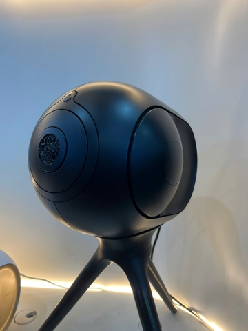 Loa Devialet Phantom I 103dB Black Likenew Kèm chân chính hãng