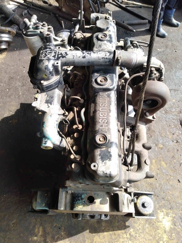 ĐỘNG CƠ 6D31-008443