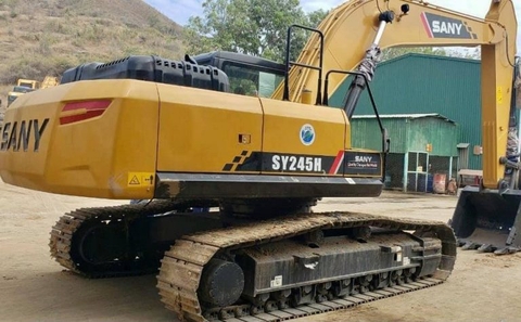 Máy đào SY245H