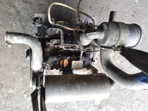 Động Cơ 3TNA72L