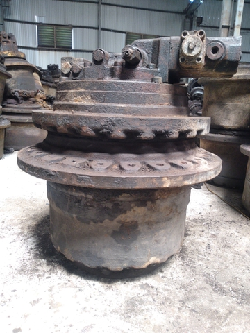 Di Chuyển Bánh Xích EX550/600