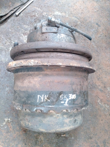Di Chuyển Bánh Xích SK300-1