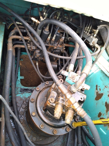 Máy đào SK330-8