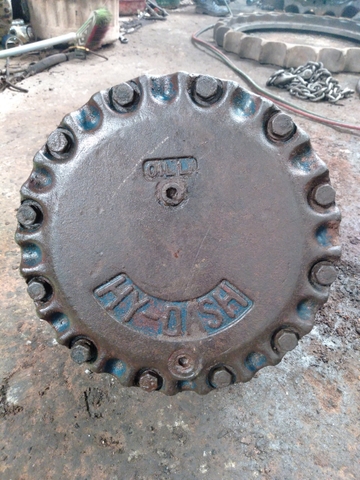 Di Chuyển Bánh Xích SK120-2