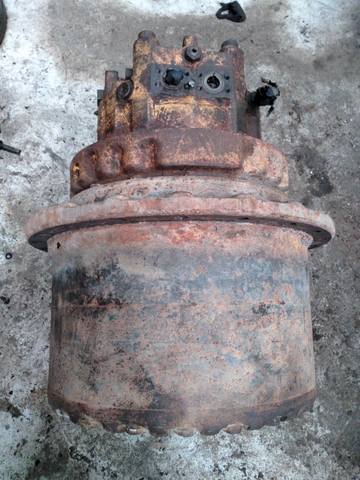 Di Chuyển Bánh Xích PC300-5