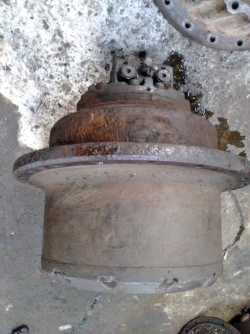 Di Chuyển Bánh Xích PC228-3