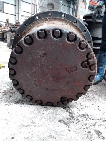 Di Chuyển Bánh Xích PC300-6